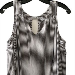 Old Navy Sleeveless Blouse